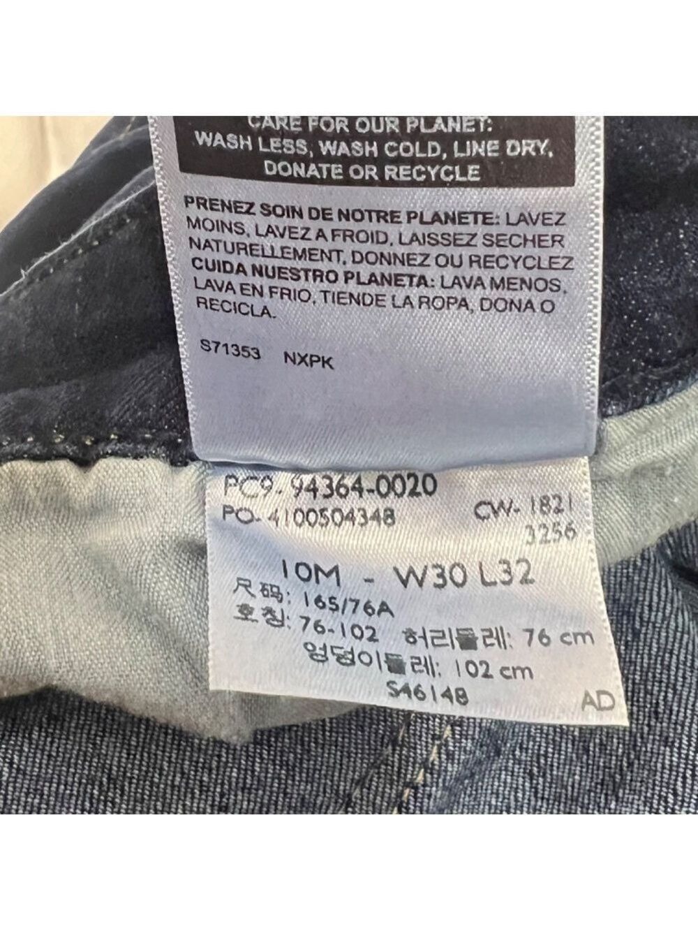 Levi's Blue Women's Jeans Sz 10 Mid-Rise Bootcut Denim 30W 32L - Picture 13 of 15